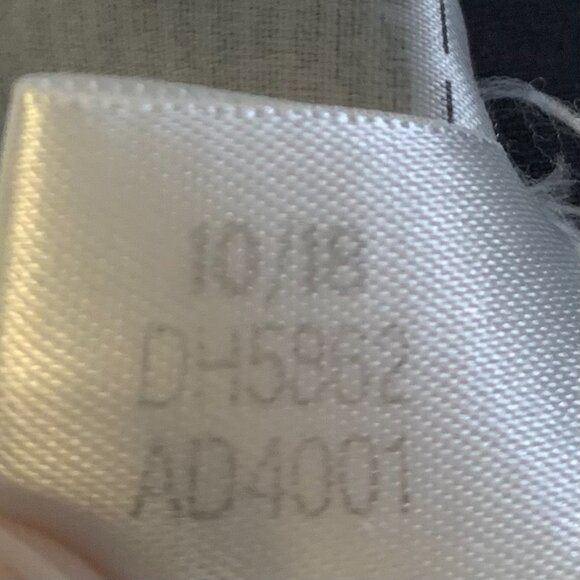 Adidas Believe This Hi Rise Tights Women's Size S 3 Stripes 7/8 Black DH5862 - Picture 9 of 9